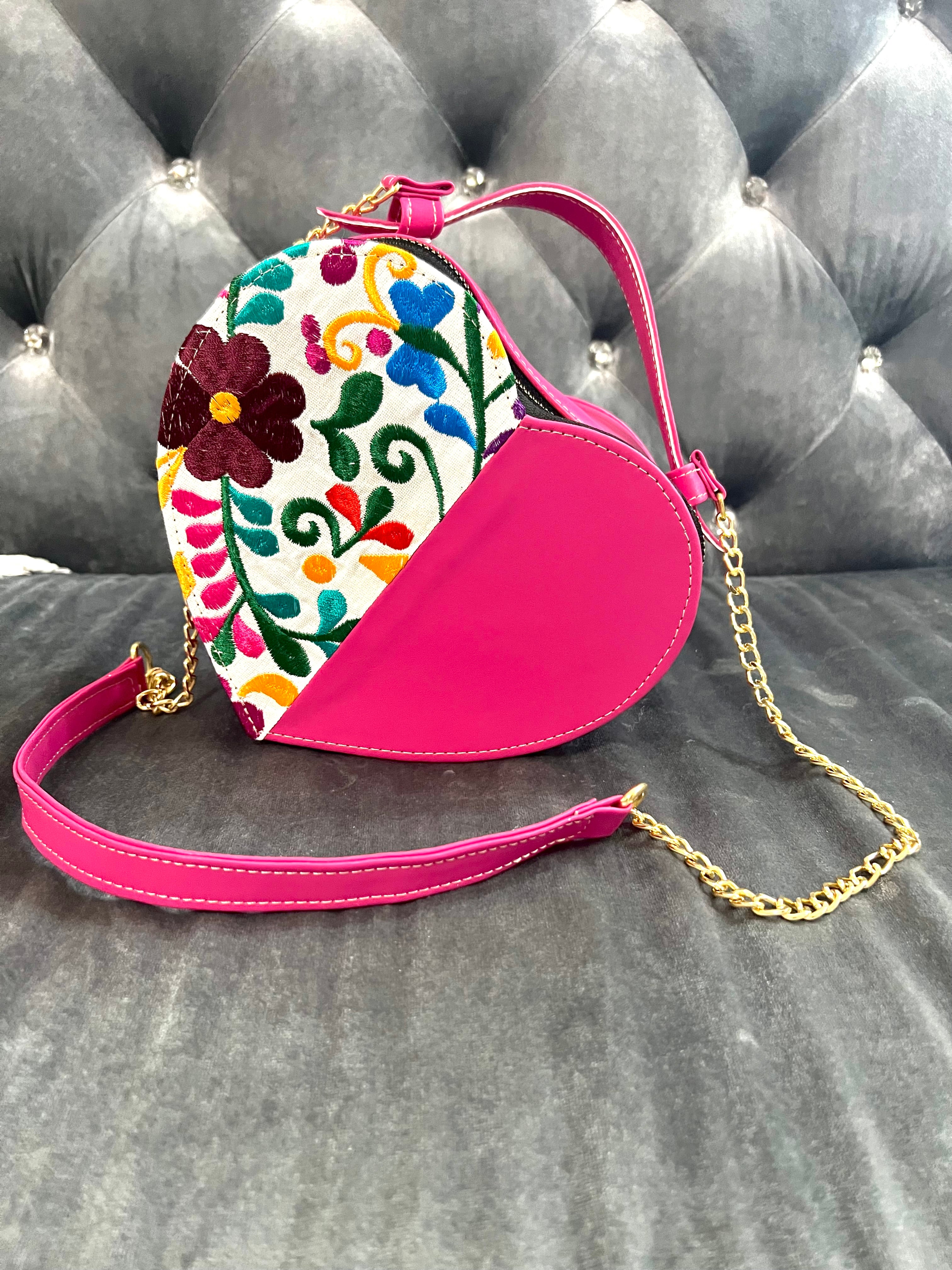 Corazon heart crossbody