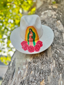 Virgen de Guadalupe hat