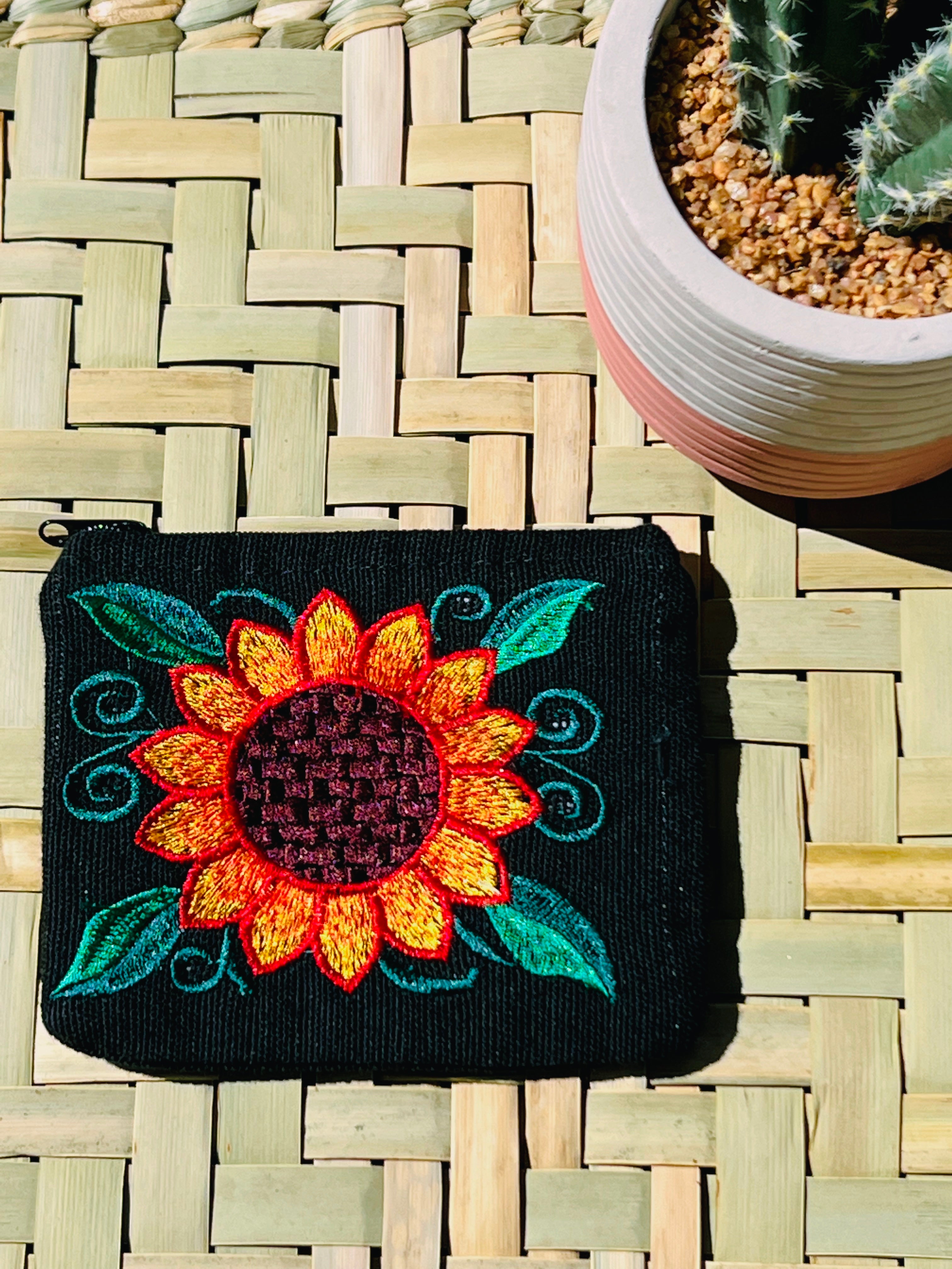 Sunflower Monedero-Black